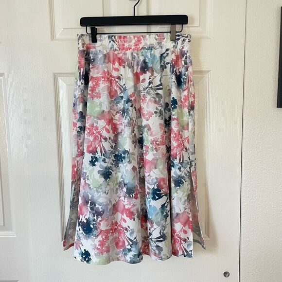 Athleta Jupe Savannah Pull On Skirt Skirt Floral Size Medium - Picture 8 of 8